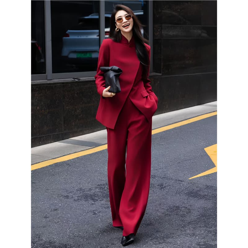 New Autumn Set Elegant and Sophisticated Look Stunning New Chinese Style Red Buttoned Suit