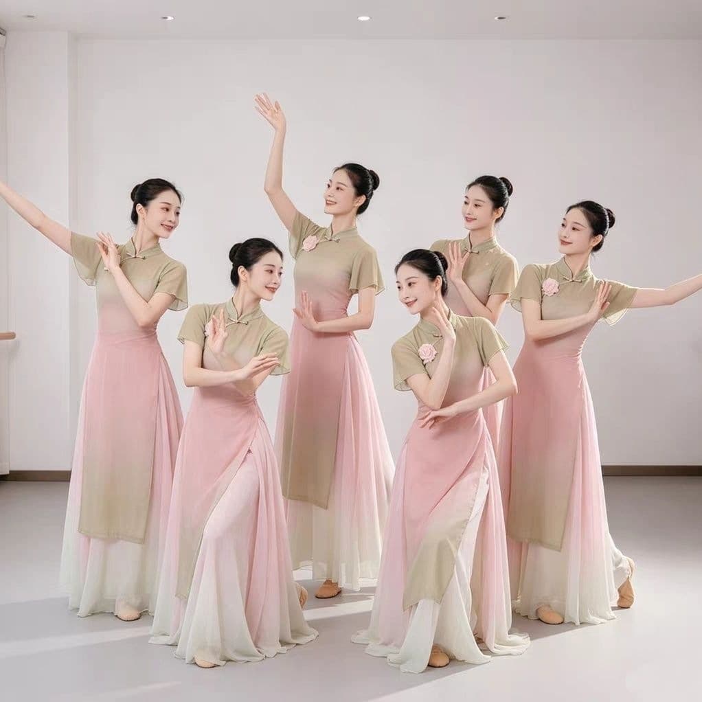 Nuanfeng Lai Classical Dance Performance Costume, Ancient Style Flowing Gradient Cheongsam Gauze Top for Fan Dance Performance