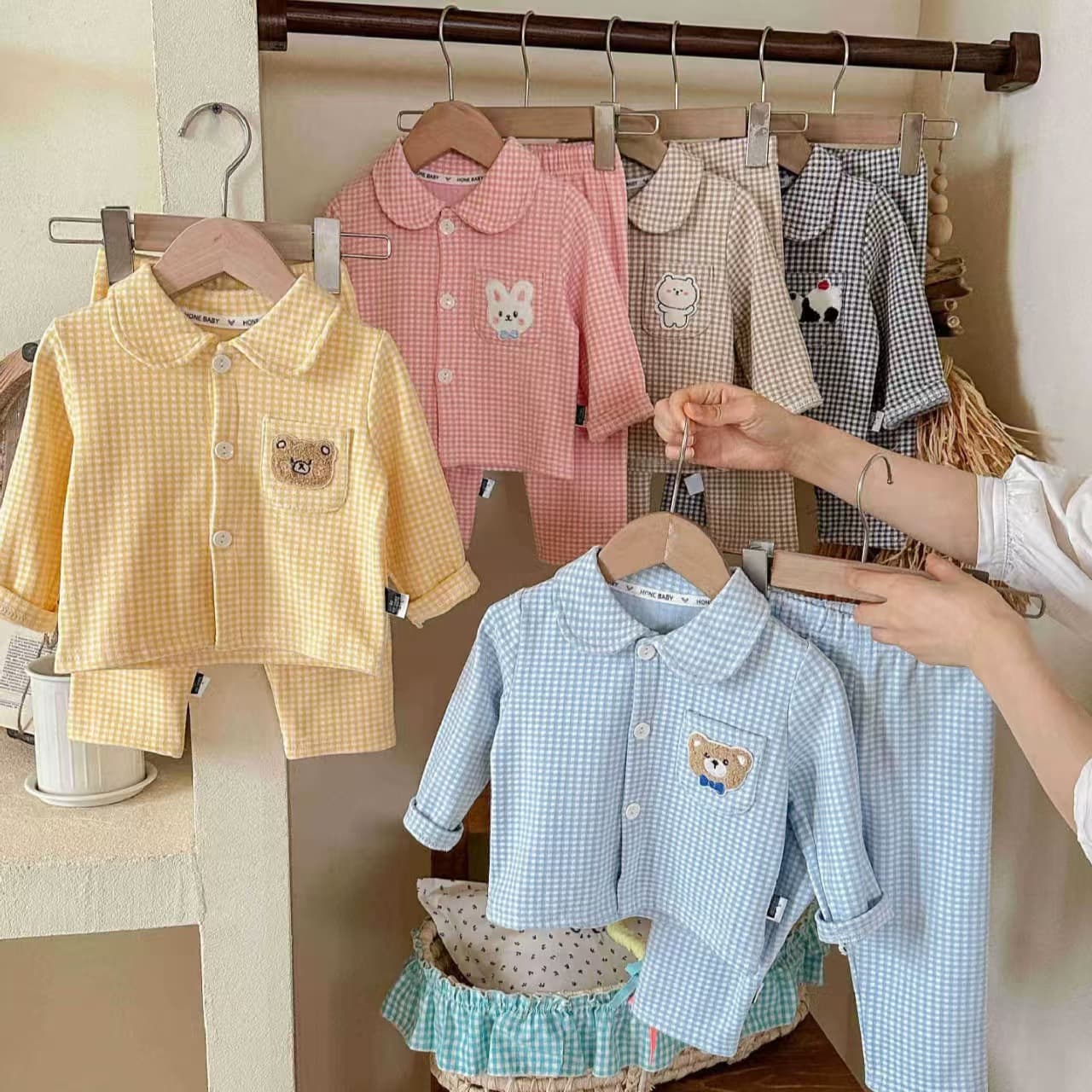 Children's Autumn Pajama Set for Boys and Girls, Two-Piece Homewear for Toddlers and Kids, Stylish Baby Sleepwear