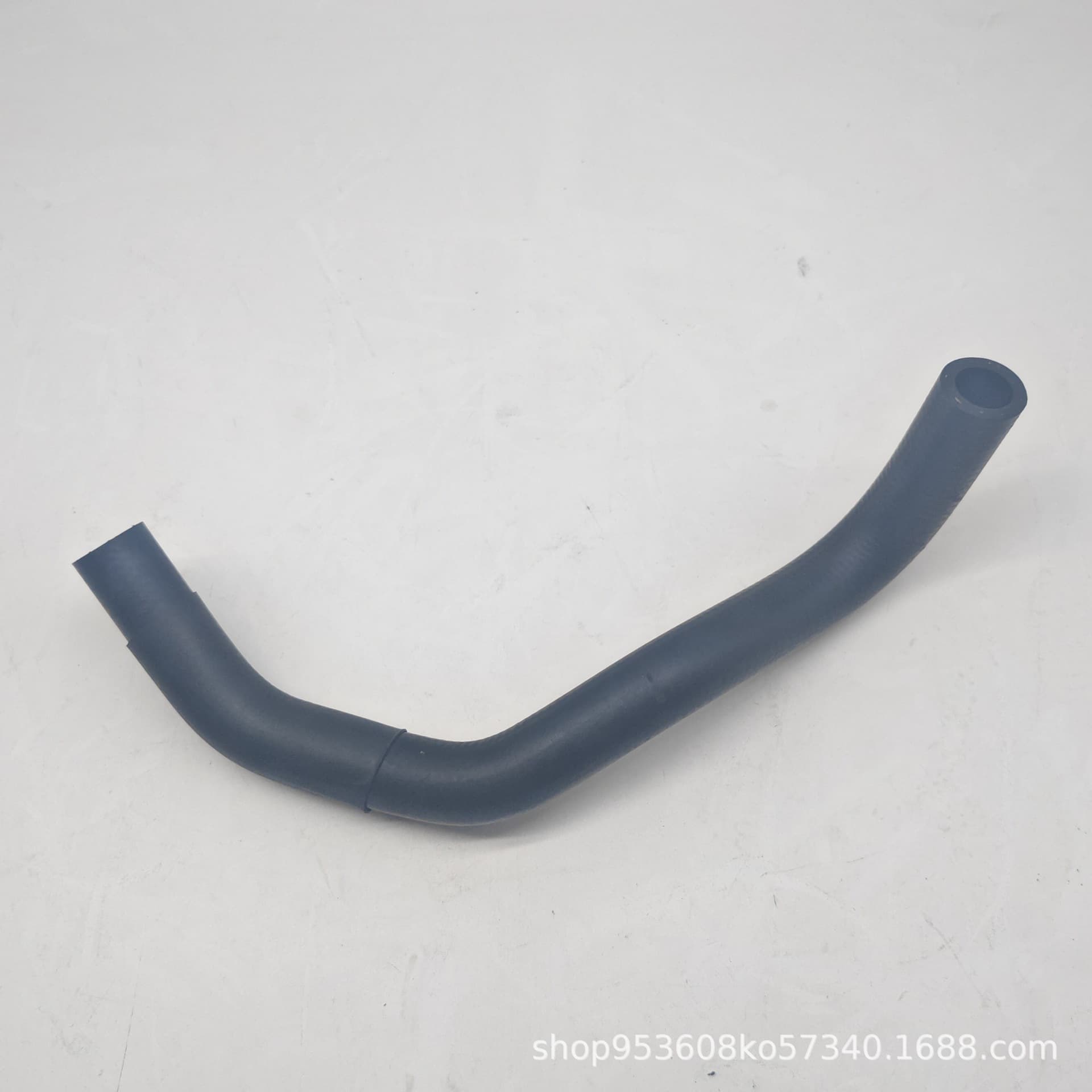 32416850286 suitable for BMW radiator hose, rubber hose