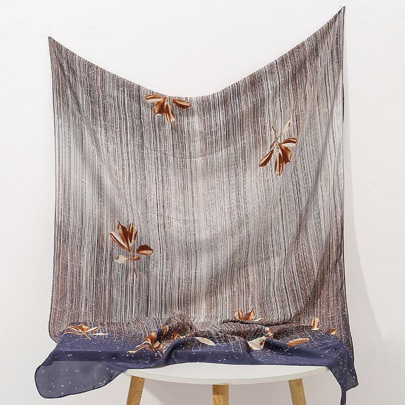 Simple Versatile Korean Starry Maple Leaf Print Scarf Beach Vacation Sun Protection Beach Towel Women's Shawl