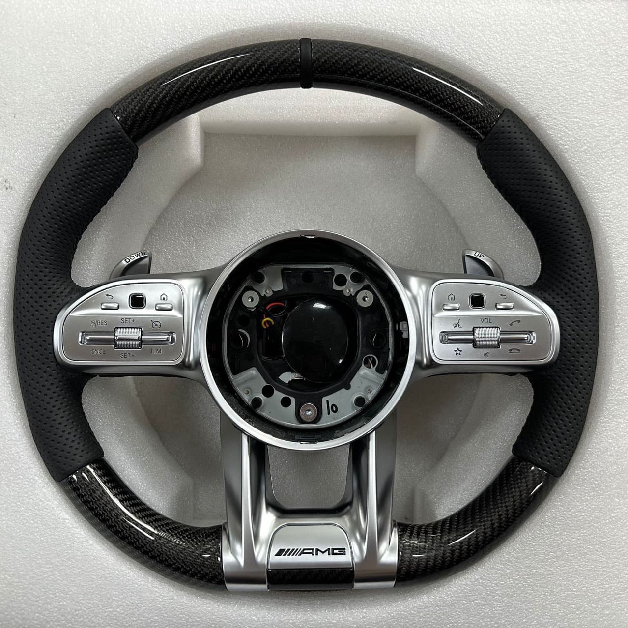 For Mercedes-Benz Old Model Upgrade AMG Carbon Fiber Steering Wheel AECSG Class GLC260 GLE CLS GT Special Car