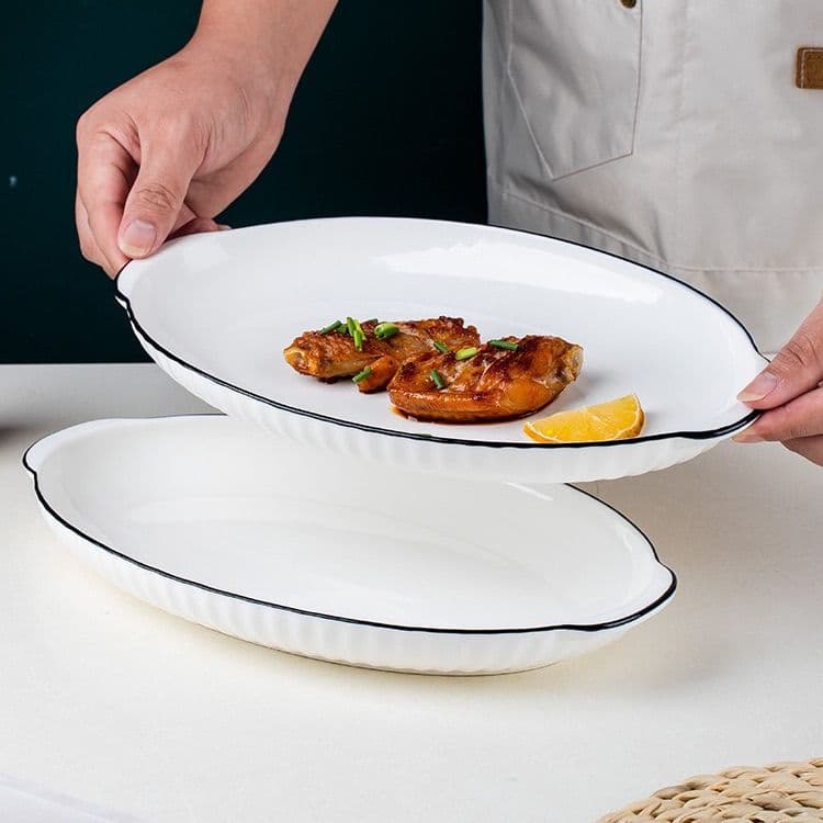 New long red plate, high-value fish plate for steaming fish, suitable for home use, 2024, highly praised ceramic plate.