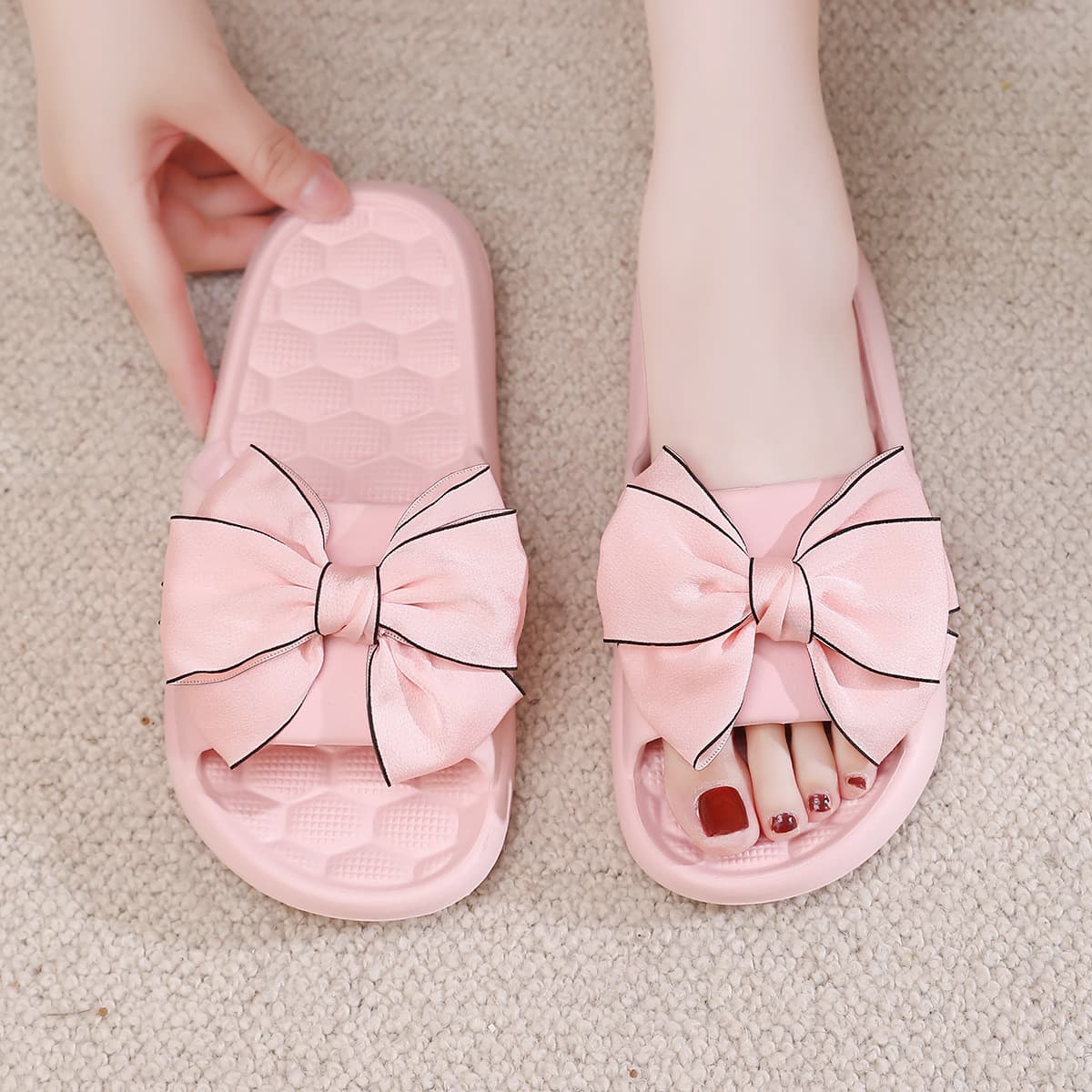 Spring and Summer Trendy New Bow Slippers for Women, Korean Style Sandals, Fairy Style Indoor Non-Slip Slippers Wholesale