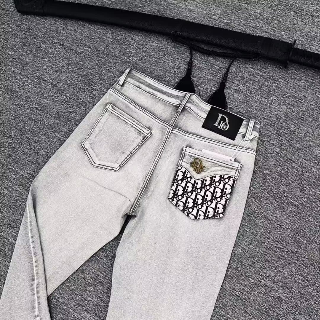 High-End Printed Men's Jeans, Slim Fit, Embroidered, Stretchy, Versatile, Straight-Leg Pants for Men, 2024 Autumn and Winter New Style