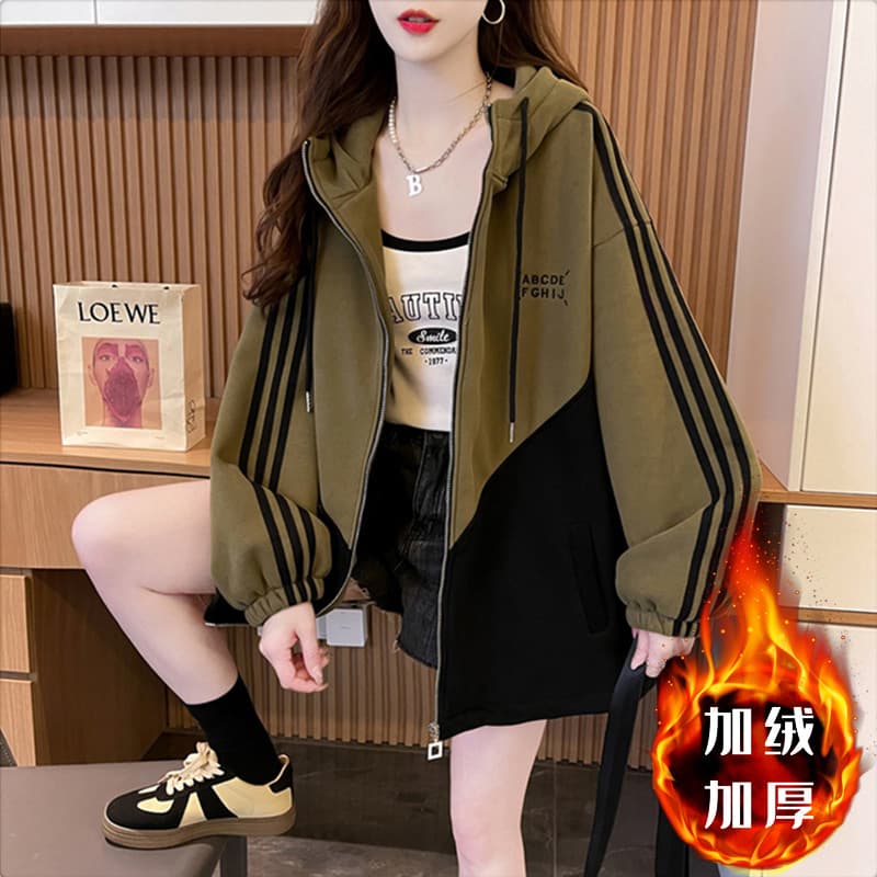 2026 New Fleece-Lined Sweatshirt for Women with Three Stripes, New Autumn/Winter Style, Plus Size, Contrast Color, Long Sleeve, Versatile Hooded Coat