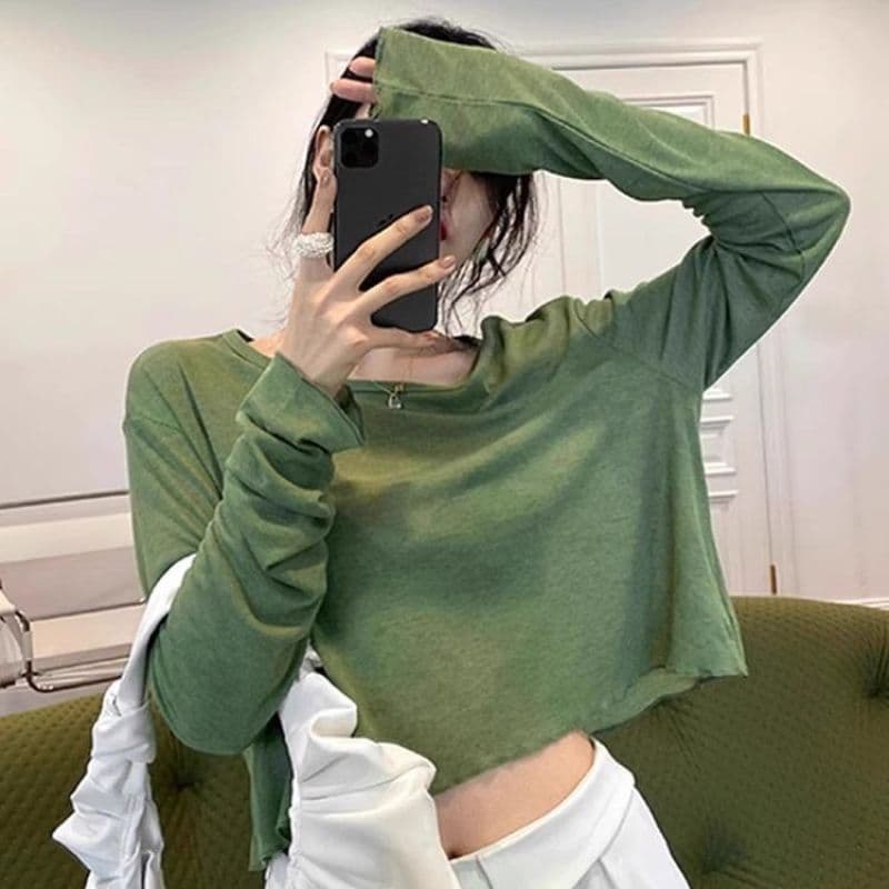 Pure and Subtle Sexy Crop Top Long Sleeve T-Shirt for Women, Early Autumn Inner Layer U-Neck Loose Fit Base Tee, Irregular Ruffle Hem Top