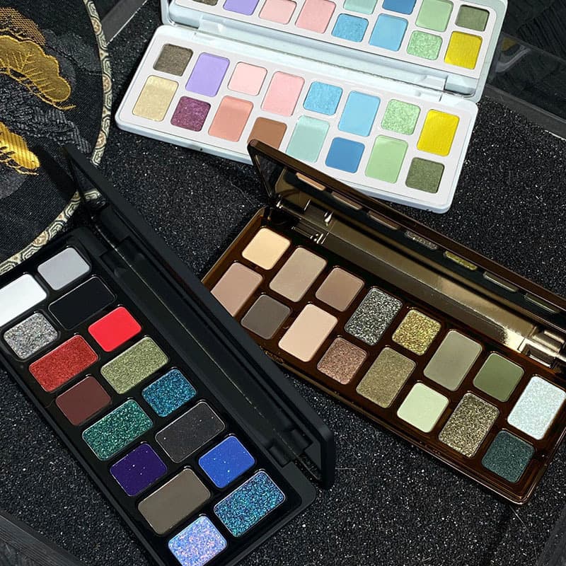 MUGELEEN Chameleon 16-Color Stage Eyeshadow Palette Matte Shimmer Contrast Sweet Lime Smoky Eyeshadow