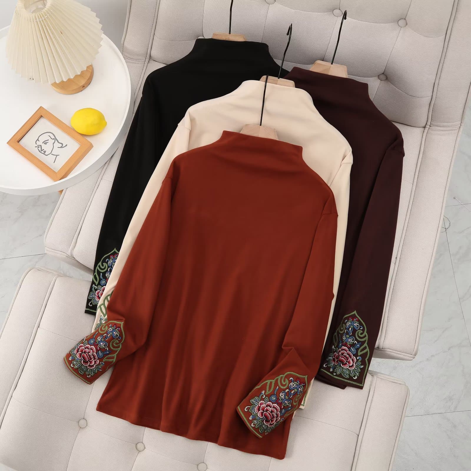 Plus-Size Women's Soft, Skin-Friendly Double-Sided Brushed Fleece Long-Sleeve Versatile T-Shirt, Slimming and Concealing Heavyweight Base Layer 918