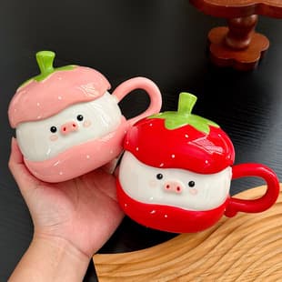 Creative Strawberry Bobo Pig Ceramic Mug with Lid 3D Design Cartoon Home Breakfast Milk Cup Gift