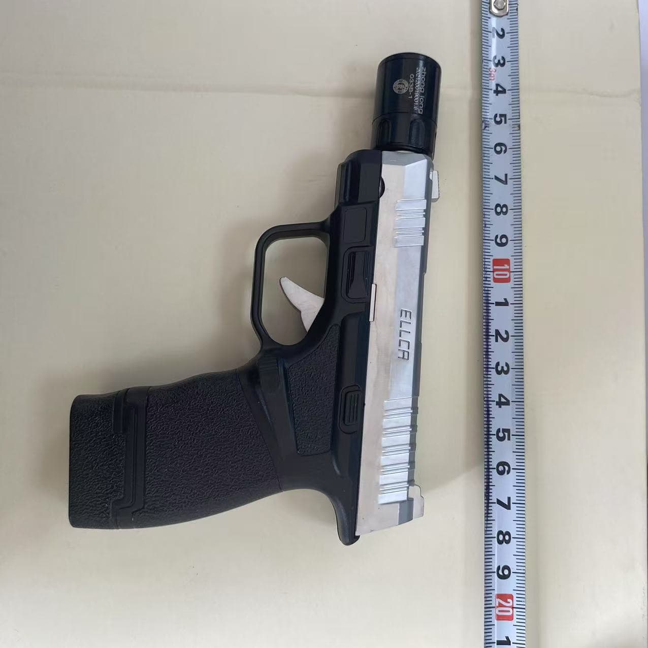 AI pistol type lighter windproof inflatable personalized creative gift to boyfriend trendy gun type lighter
