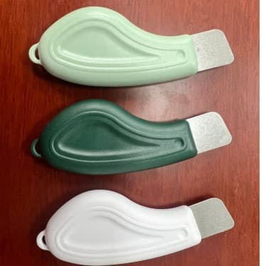 New cross-border manual skin scraper for facial blackhead removal, pore cleaning, and blackhead removal.