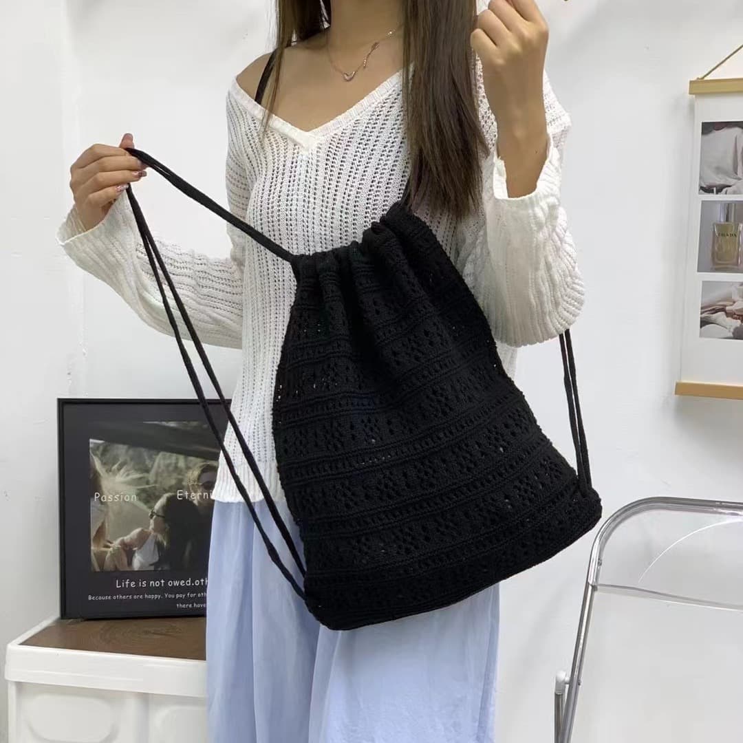 Summer Woven Large Bag for Women 2024 New Fashion Bucket Bag Versatile Lightweight Artistic Drawstring Backpack