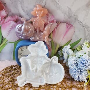 X0214 Skull Pumpkin Crystal Resin Wall Decoration Mold, Wall Hanging DIY Silicone Mold
