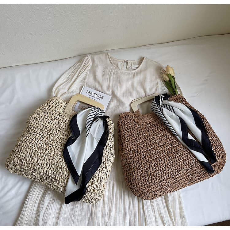 Vacation Versatile Beach Woven Bag 2025 Summer New Large-Capacity Straw Tote Bag Seaside Texture Women's Bag