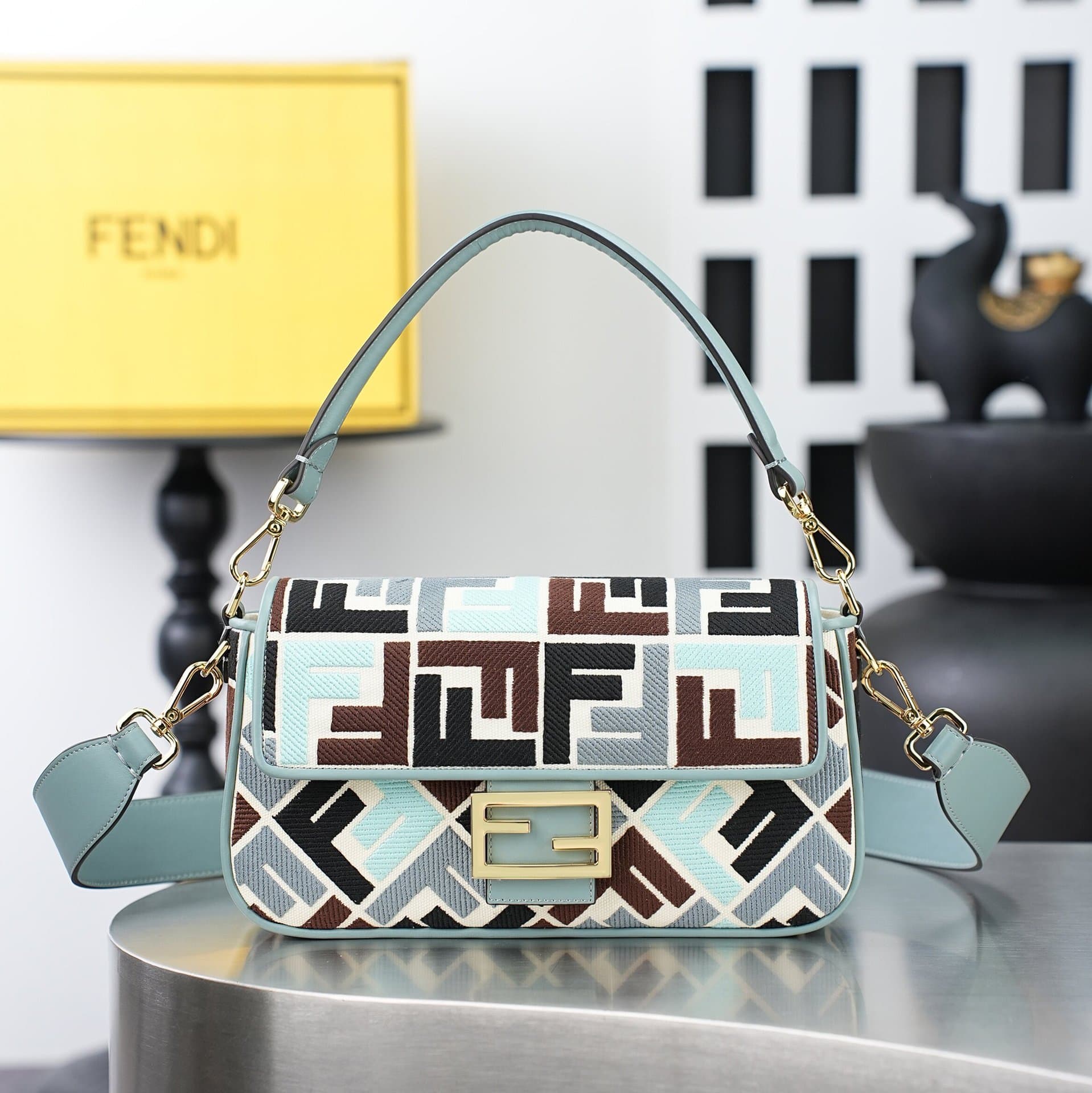 European and American cross-border new baguette bag hand mini colorful full printed letter embroidery handbag crossbody shoulder bag for women