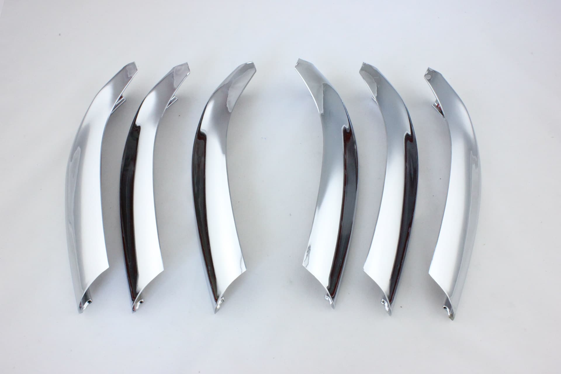 Suitable for 2010 Prado/Domineering grille trim 6-piece body modification supplies