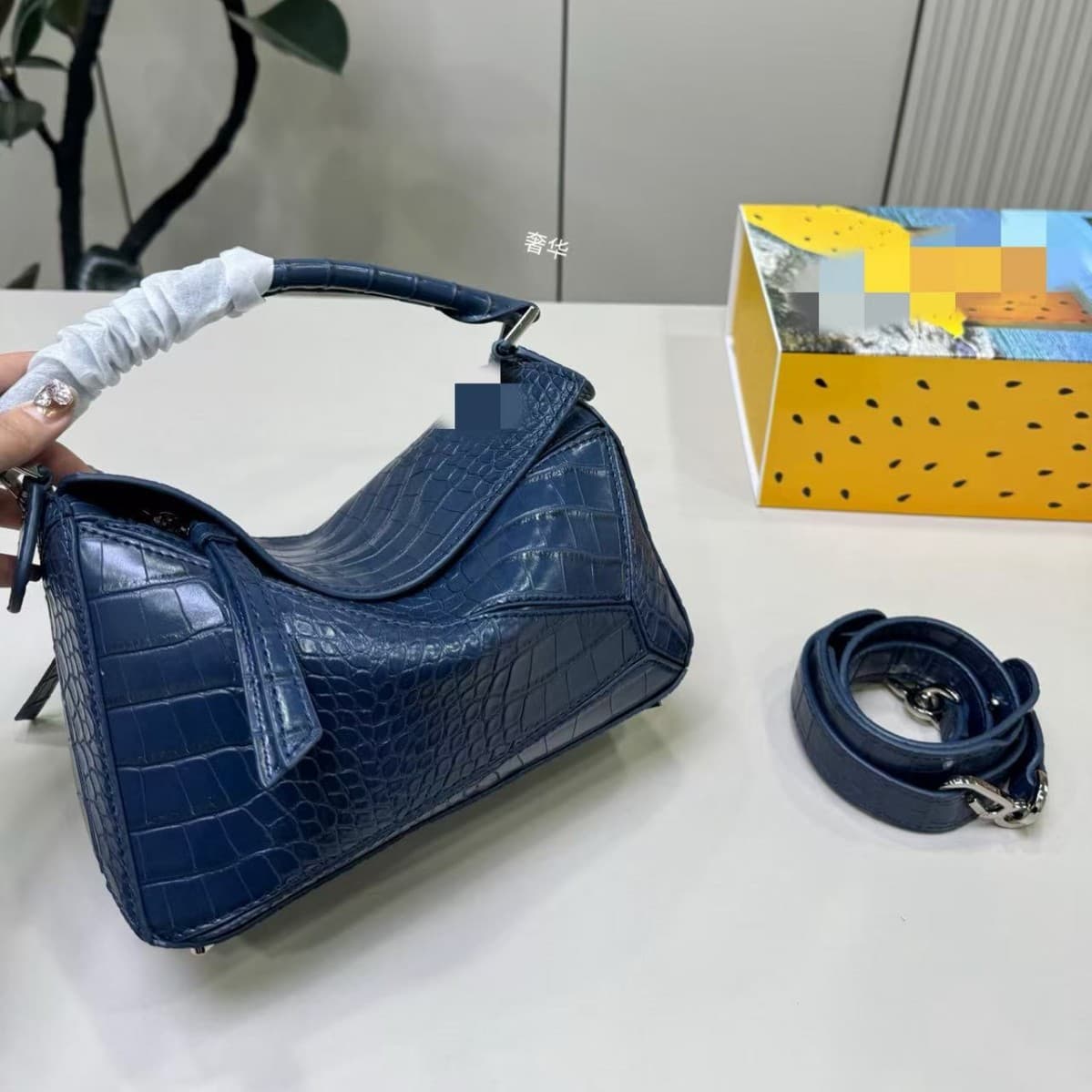 Baiyun Wholesale Crocodile Pattern Top-Grain Leather Lady Dior Bag High-End Fashion Versatile Shoulder Crossbody Bag for Women