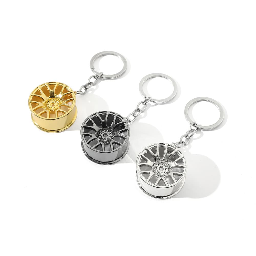 Cross-border hot selling creative wheel keychain personalized trendy pendant keychain car accessories zinc alloy keychain