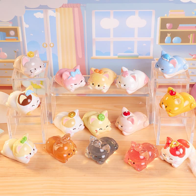 Cute Cat Lying Down Blind Bag Creative Lovely Figure Toy Gift Resin Ornament