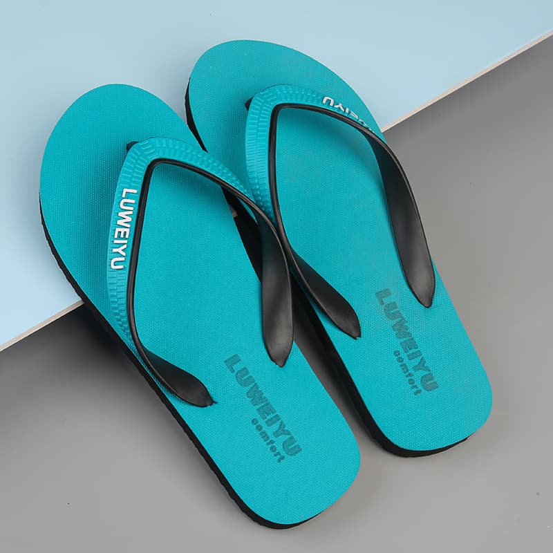 Clearance Sale Men's Flip Flops, Fashionable New Summer Sandals, Non-Slip Thong Sandals for Men, Casual Beach Slippers