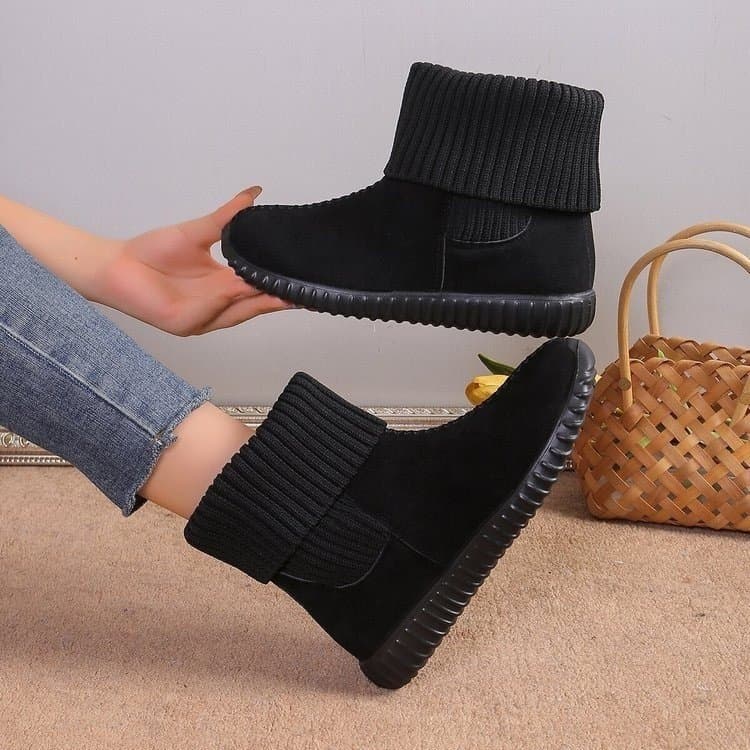 Snow Boots Women 2024 Winter Fashion Knit Collar Fleece Lined Extra Thick Warm Student Fashion Flat Short Boots Women Shoes