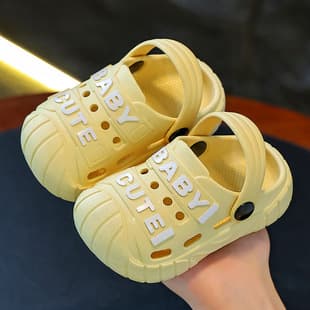 Children's Clog Sandals Summer New Style, Indoor Non-Slip, Cartoon Design, Toddler and Baby Slippers for Boys and Girls, Beach Sandals