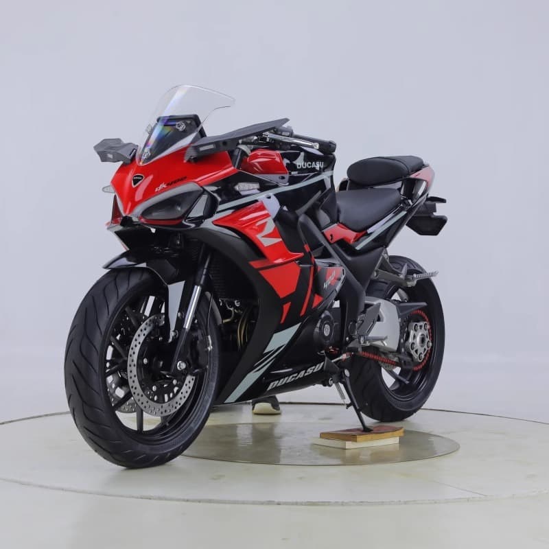 Cool and Powerful Fuel Motorcycle Sport Bike High-Speed Racing Street Bike Adult Commuter Long-Range Motorcycle