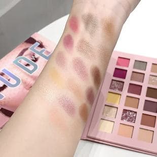 OAUMD 18-Color Eyeshadow Palette Desert Rose Color Series Matte Dubai Eye Shadow Palette In Stock