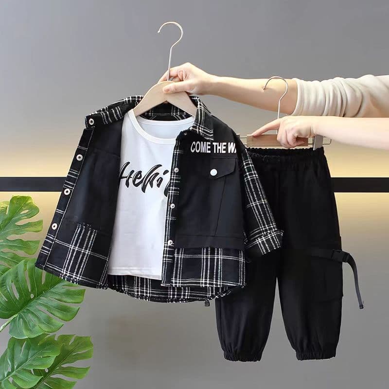 Boys Plaid Shirt Suit 2026 New Spring/Autumn Stylish Baby Cool Early Summer Two-Piece Kids Handsome Clothes