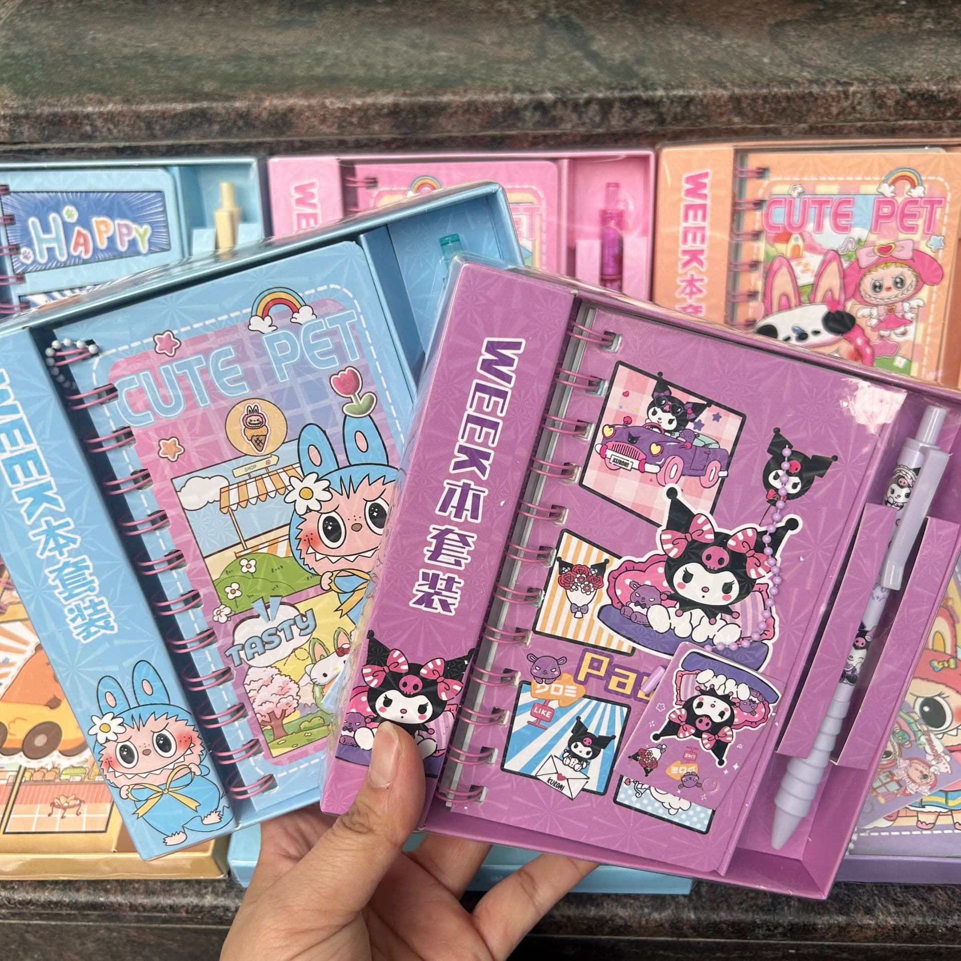 Hot-selling Sanrio Coil Notebook Set with High-value Pen and Fun Divider Stationery