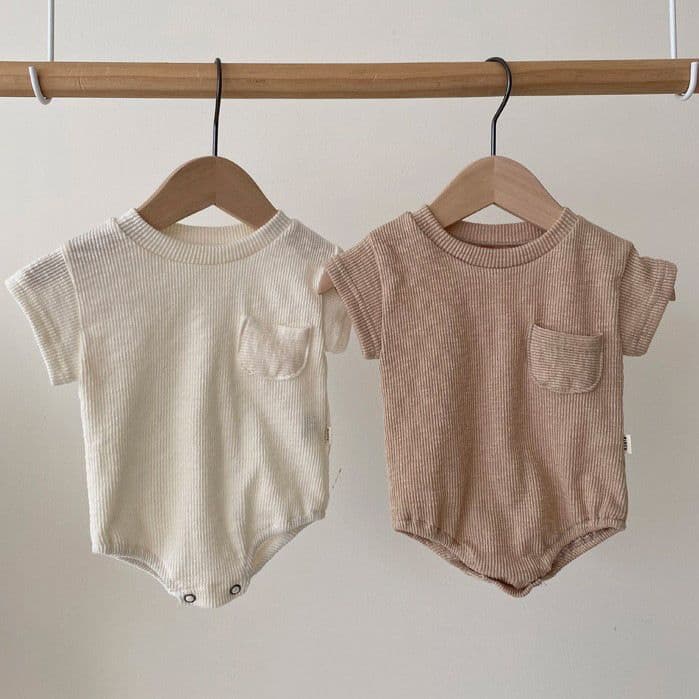 Korean style infant jumpsuit, summer thin baby coverall, soft and waxy triangle romper, newborn short-sleeved crawl suit