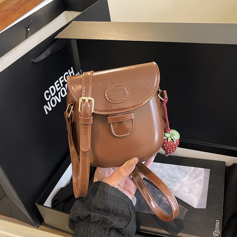 Niche Design Crossbody Bag New Trendy Casual Solid Color Shoulder Bag for Travel Fashion Versatile Bag for Women
