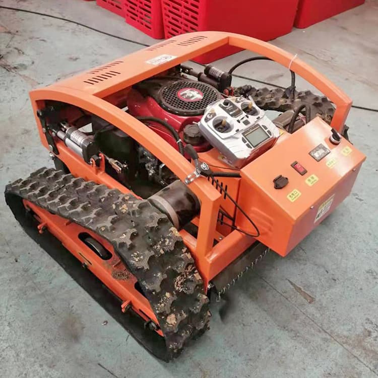 Self-propelled rotary tiller and weeder, tracked orchard ditching and weeding machine