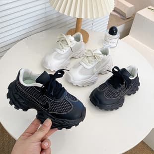 Children White Shoes Sports Shoes Boys Girls Breathable Mesh Sports Shoes Spring Summer Medium Large Kids Dad Shoes Children Shoes