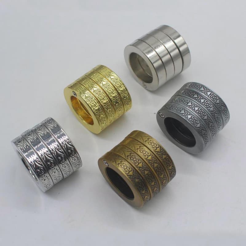 Self-Defense Knuckle Duster Four-Finger Fighting Protection Equipment Vehicle Window Breaker Ring Fiberglass Fist Buckle