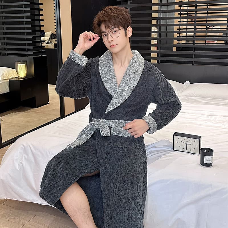 Cross-Border Men's Pajamas, Autumn and Winter Coral Fleece Thickened Warm Flannel Long Bathrobe, Mid-Length