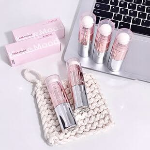 kekemood Soft Light Lip & Cheek Multi-Use Cream, Dual-End Design, Blush & Lip Gloss, Brightening, Matte, Daily Versatile Lipstick