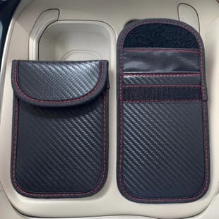 2025 Amazon Export New RFID Carbon Fiber Car Key Signal Blocking Bag Anti-Theft Anti-Scan Key Case