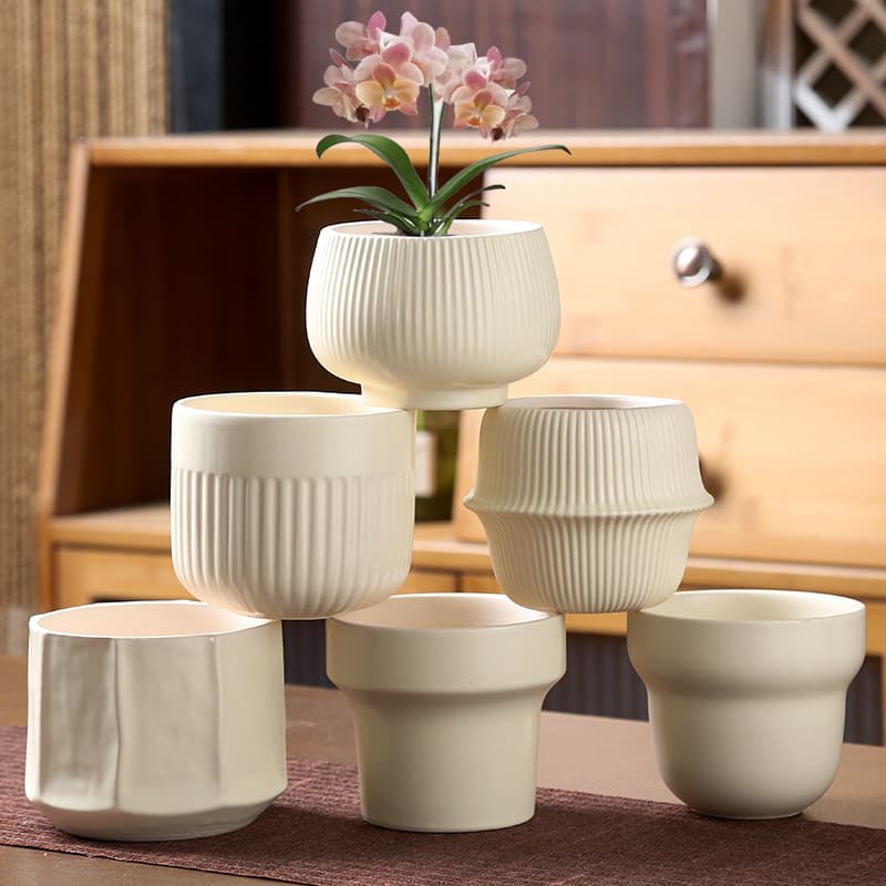 Ceramic Flower Pot Nordic Style Home Succulent Planter Ins Cream Butterfly Orchid Pot Large and Small Sizes Green Plant Bonsai