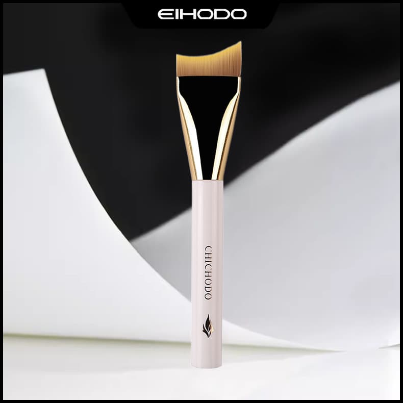 Curved Fit, Non-Absorbing Crescent Foundation Brush, Flat Head Lightweight Streak-Free Base Makeup Brush, Face Mask Brush, Cangzhou Makeup Brush