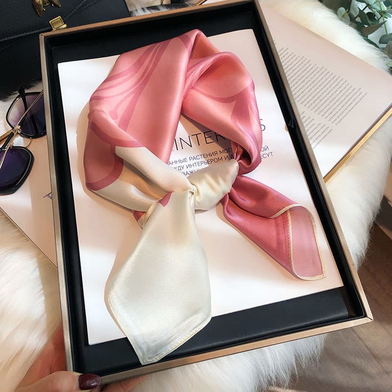 Pink Silk Scarf High-end Versatile Spring/Autumn Square Scarf 100% Mulberry Silk Gift Hangzhou Silk Small Neckerchief