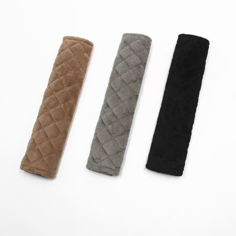 New Car Seat Belt Shoulder Pad for Amazon Cross-Border E-commerce, Cute Faux Fur Car Protector for Women