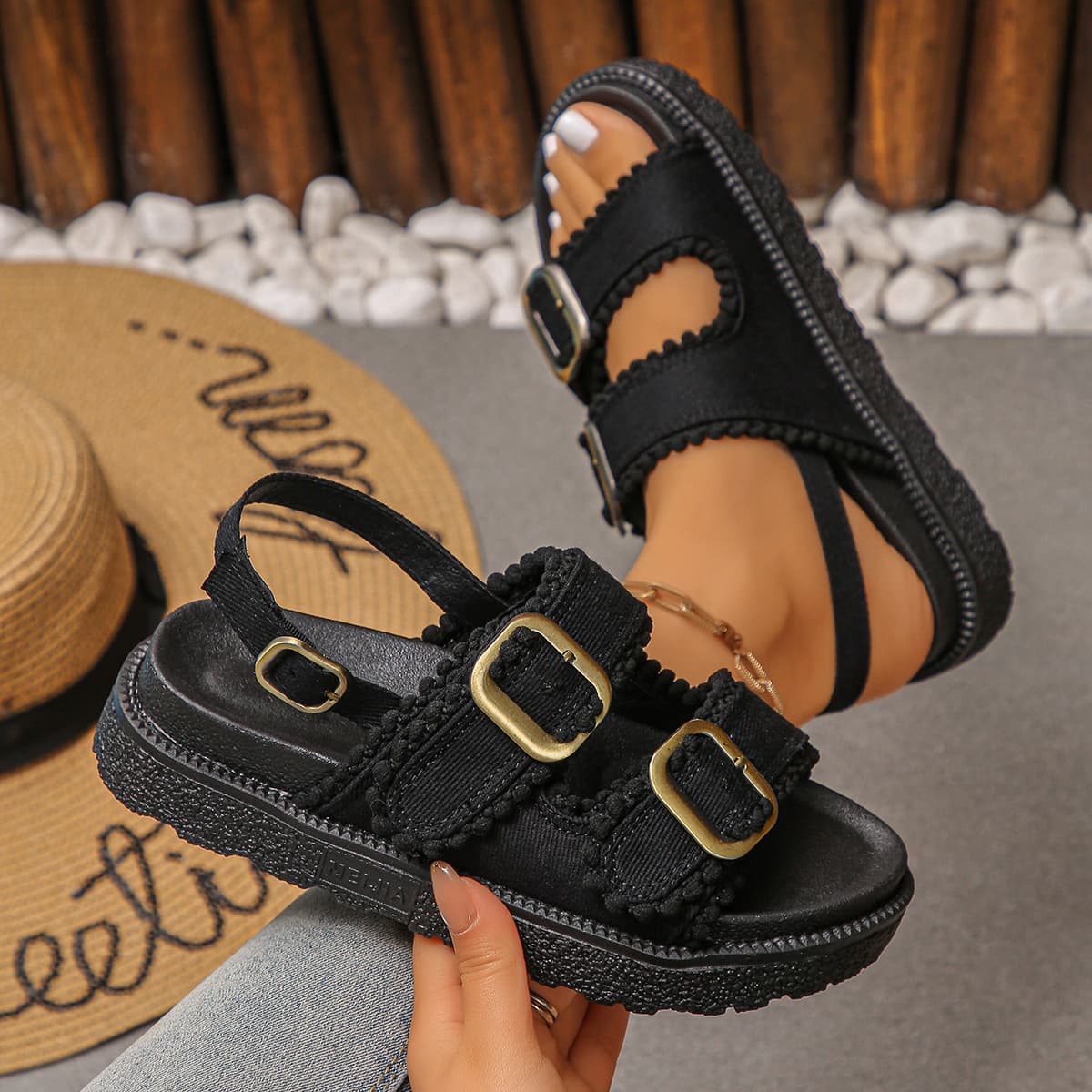 Women's Plus Size Sandals 2026 Summer New Thick Sole Retro Double Buckle Lightweight Beach Sandals