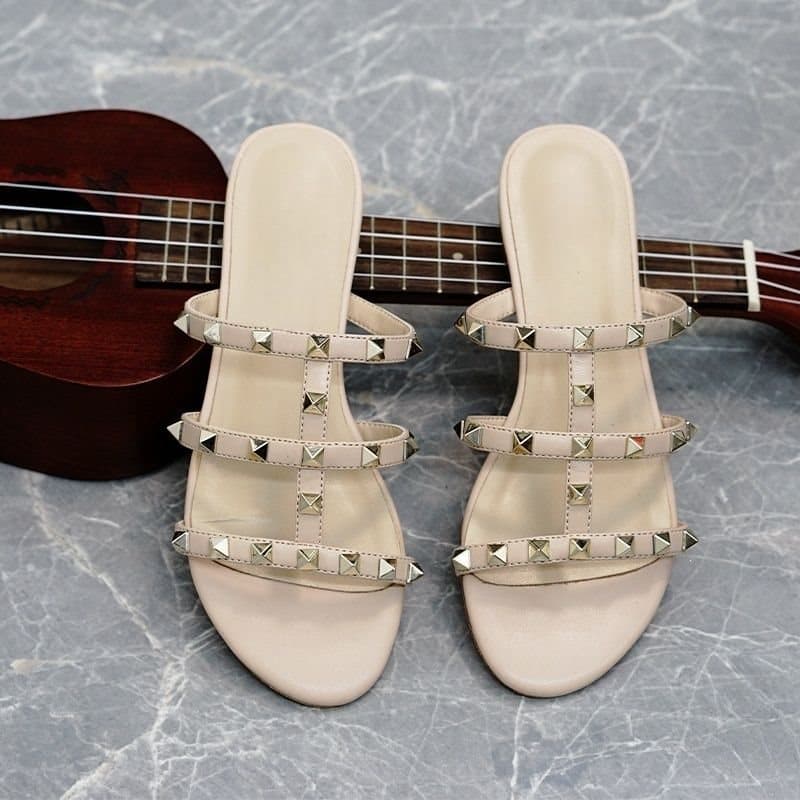New Anti-Slip Summer Slippers for Women, Flip-Flops, One-Strap Sandals, Chunky Heel, Low Heel, Light Luxury, Outdoor, Trendy, Home Casual
