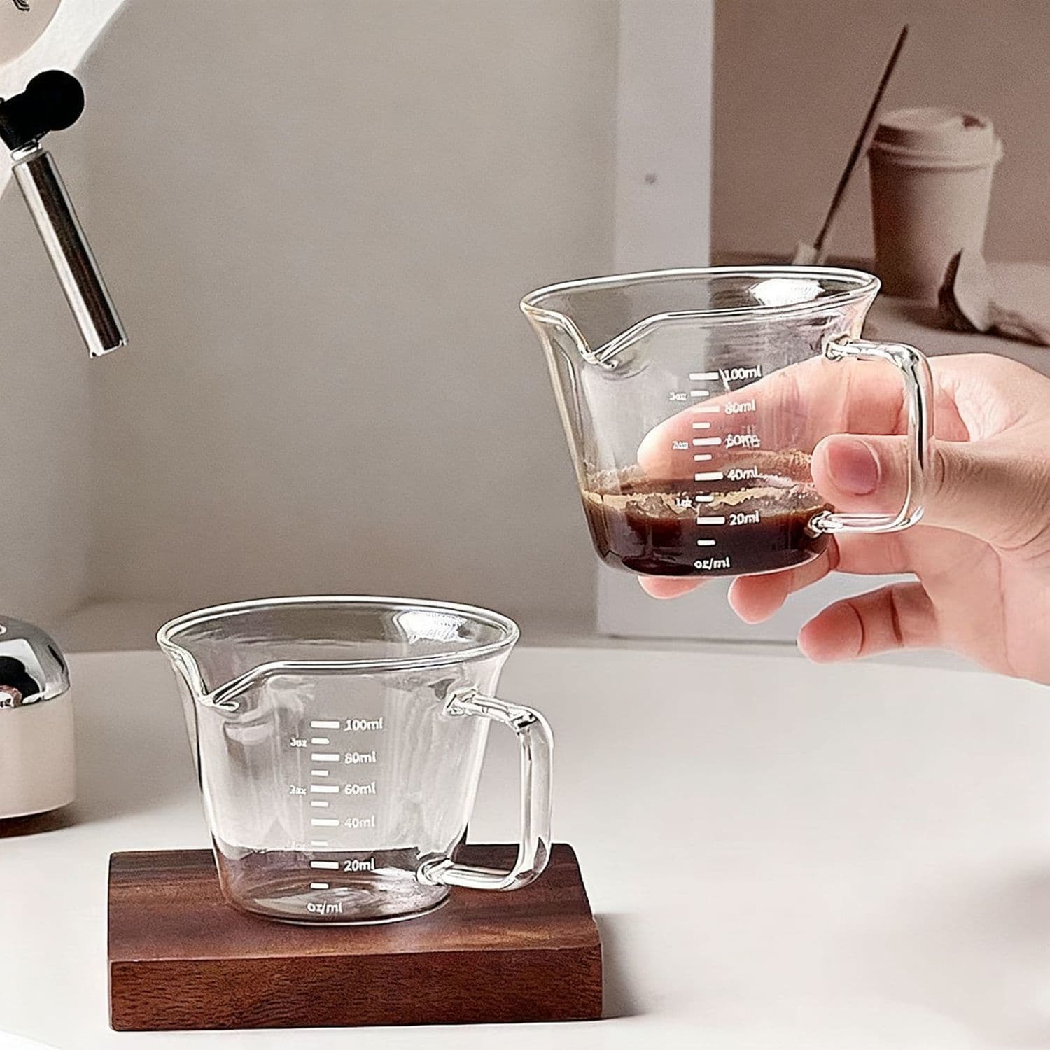 High borosilicate glass coffee brewing cup with handle, mini milk espresso cup with spout, small milk jug.