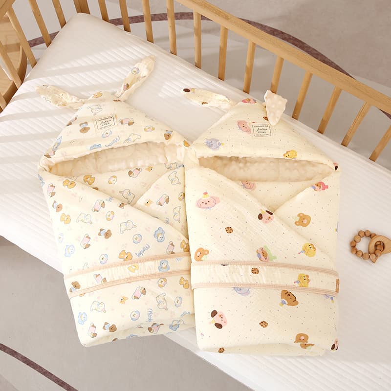 Infant Cartoon Plush Bean Blanket for Newborns, Thickened A-Class Quilted Baby Swaddle with Ear Flaps and Kick-Proof Design for Autumn and Winter