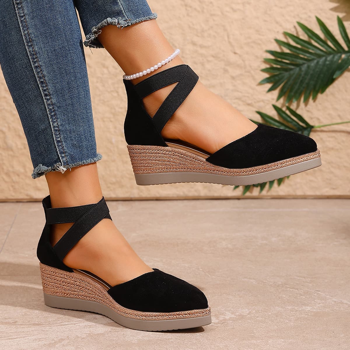 Cross-border 2026 Spring/Summer New Pointed Toe Wedge Heel Shoes Thick High Heel Hollow Women's Shoes Plus Size Sandals