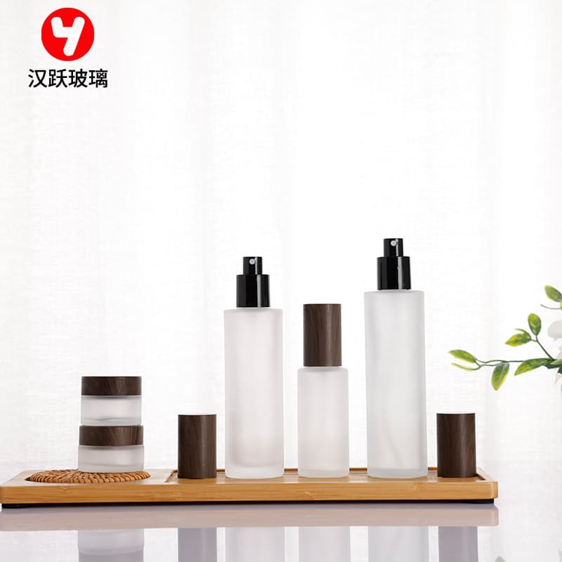 Wholesale Brown Wood Grain Lotion Bottle Frosted Glass Cream Jar Eye Cream Sample Bottle Cosmetic Refillable Container