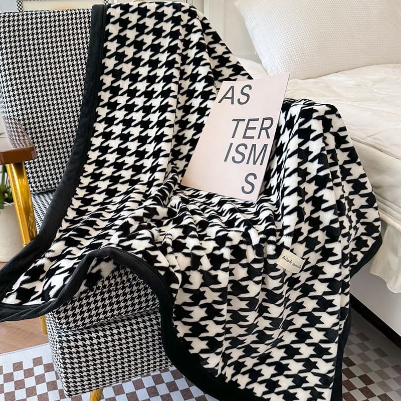 Sofa blanket, air conditioner blanket, printed blanket, office nap blanket, ins style coral fleece blanket, thickened, suitable for all seasons